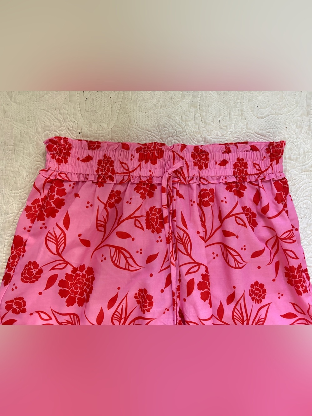 Women’s THML Pink and Red Floral fun lightweight Pants - size Large - Picture 4 of 6